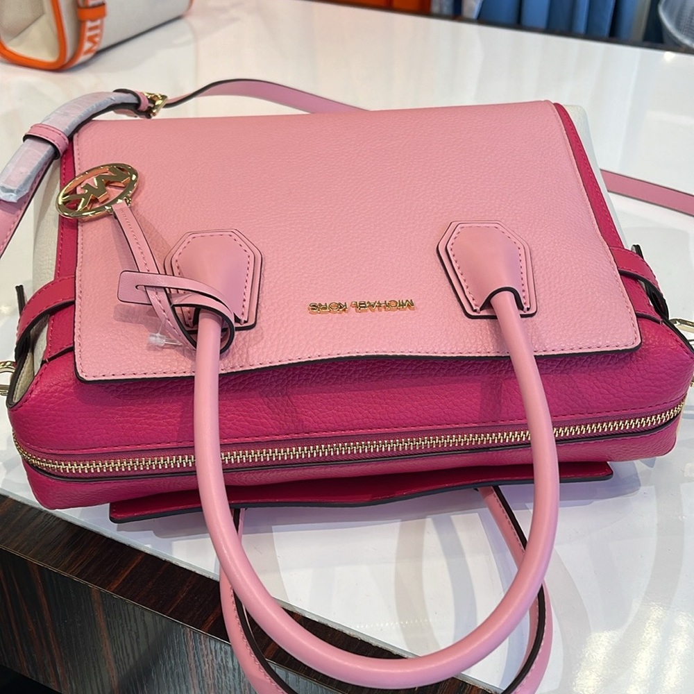 MICHAEL KORS
Mercer Medium Top Zip Color-Block Belted Satchel Crossbody Purse - Picture 7 of 16